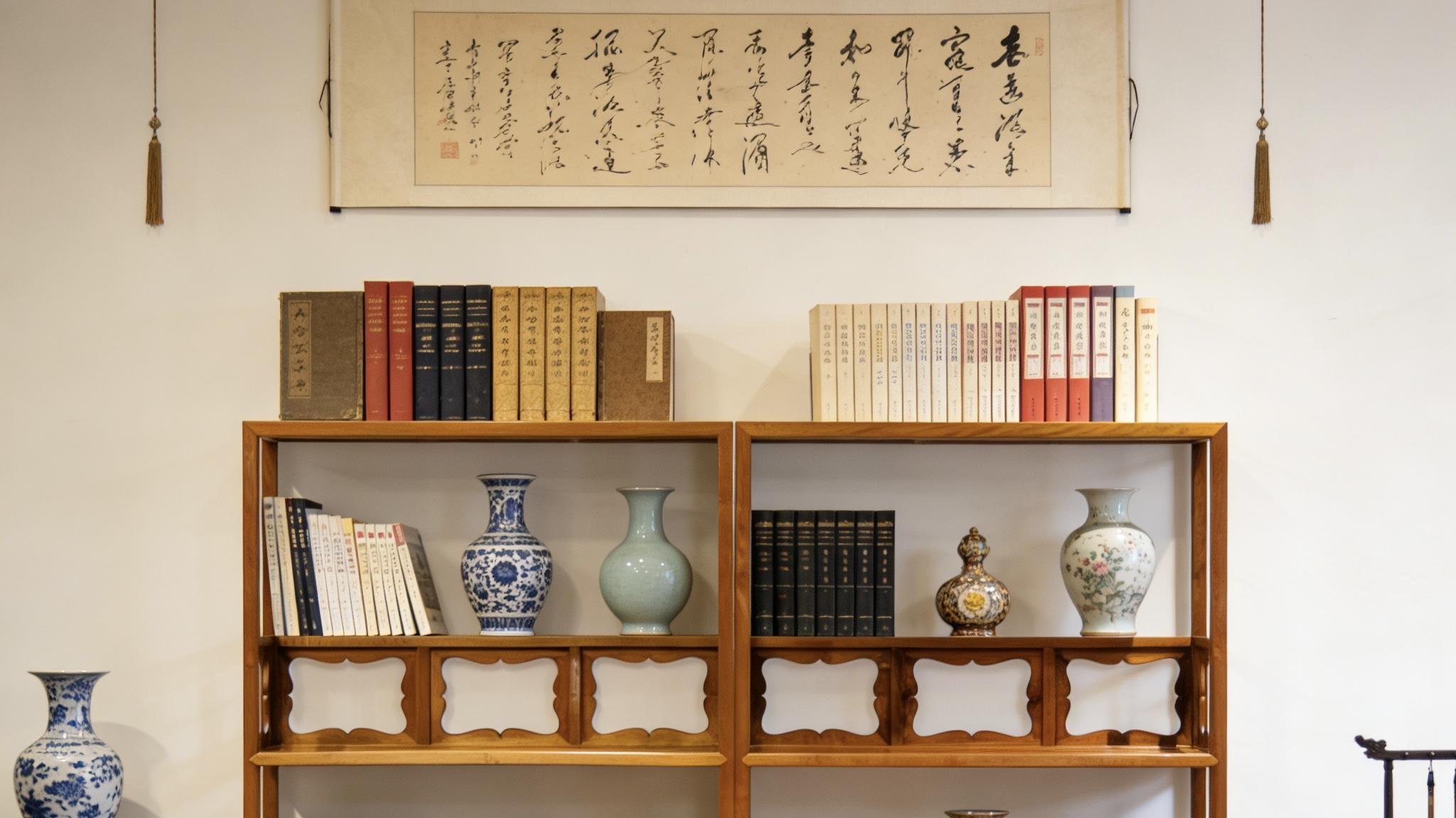 楠木凝香，仿伍嘉恩款三壸门架格