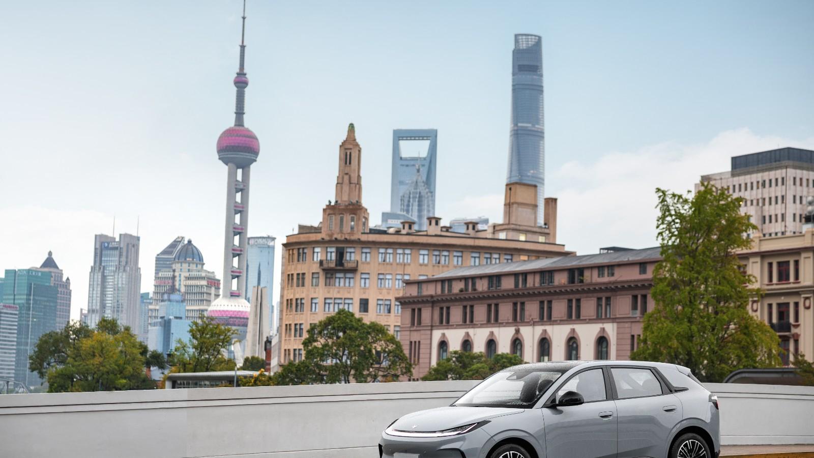 打工人快瞧过来！极狐T1暖冬通勤舒适体验超在线