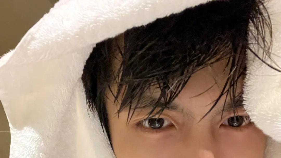 清水党VS洗面奶党，皮肤科医生告诉你：洗了20年脸，可能都错了！