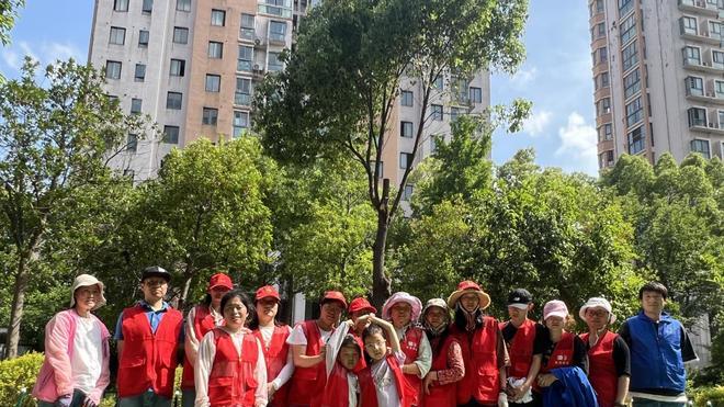 兴浦社区：闲置空地蝶变花海，三方共治绘就宜居新图景