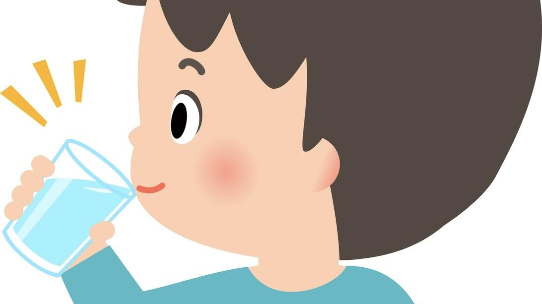 孩子不爱喝水？8个小妙招让娃主动“吨吨吨”