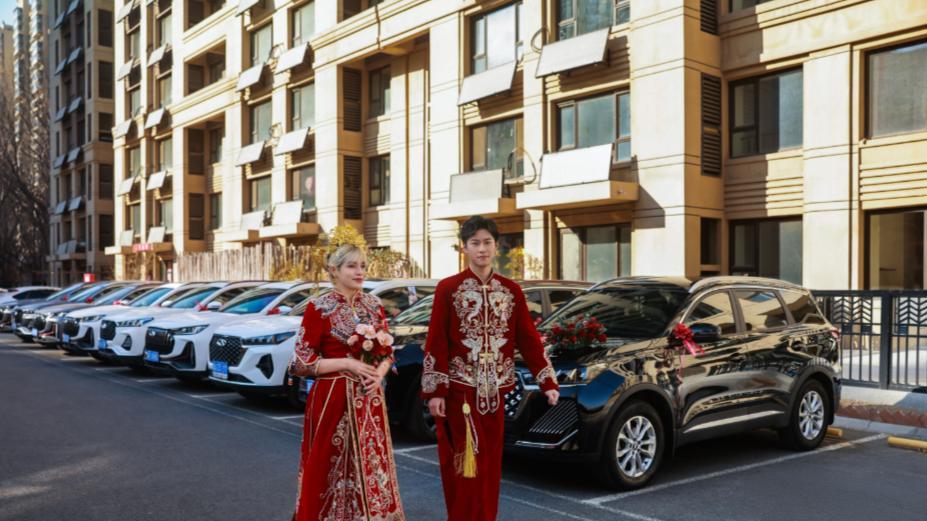 国内家用车海外变身三十万豪车，瑞虎7身价反差引人深思