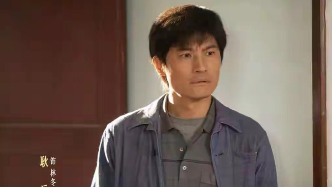 《小城大事》这剧情太戳心，1场葬礼和1段烂情账，毁掉2个好人！