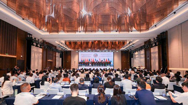 湘潭市3家企业对接乌兹别克斯坦布哈拉州经贸合作
