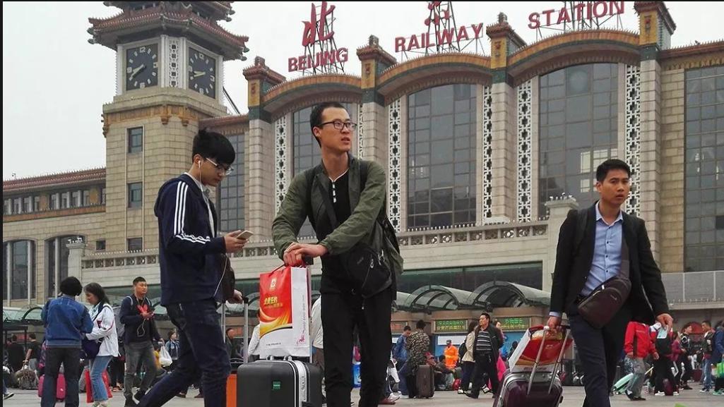 年后开工，奔赴异乡：一年一度的迁徙与重生