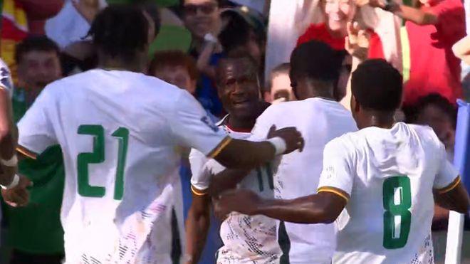 一场0-2，让国足无缘赛区头名！邵佳一变阵失败，产生3个想不到