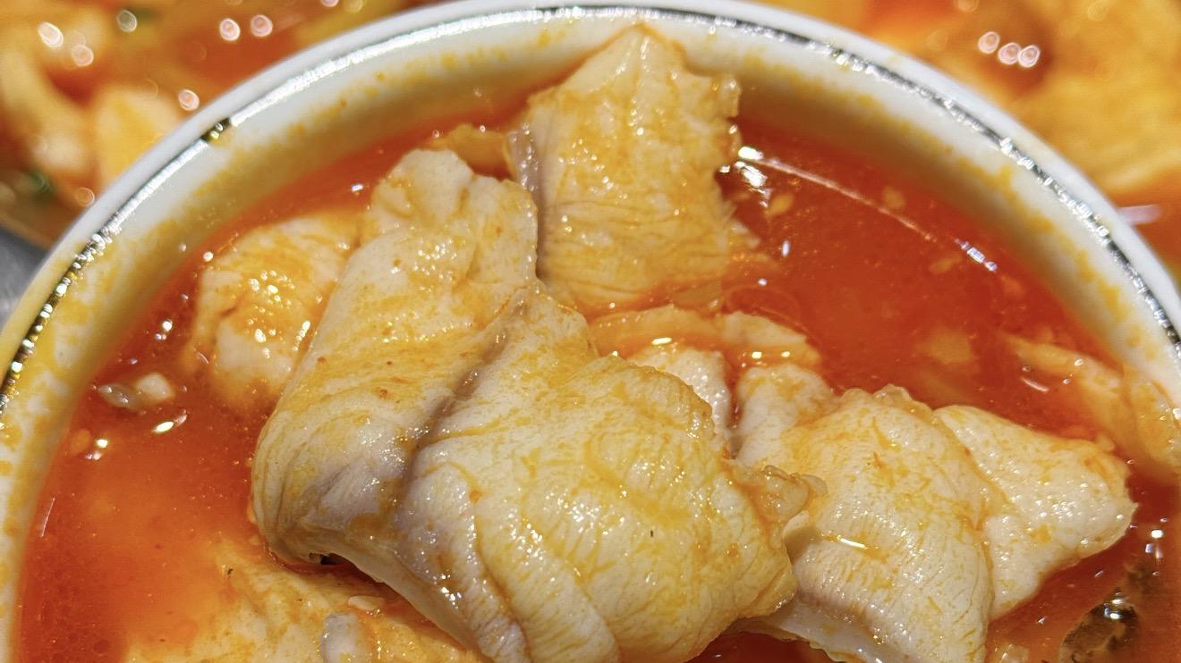 家常酸汤鱼：鲜酸暖胃小秘诀