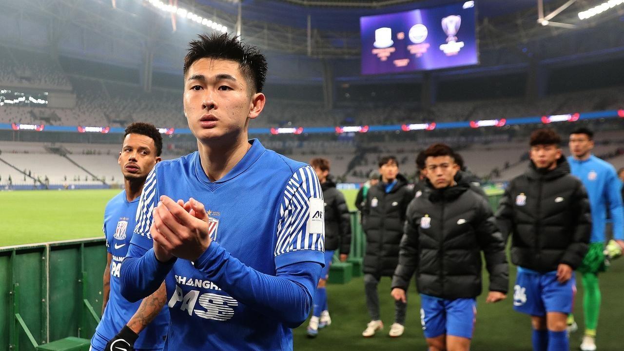 斯卢茨基胆子真大！连范志毅面子都不给拒绝让马镇首发，引发热议