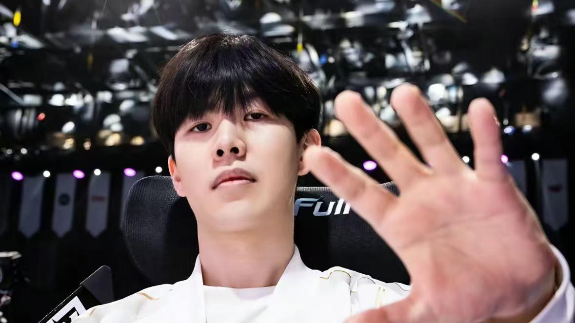 Uzi复出无望？电竞圈内人：二胎出生，下个转会期不会被曝复出