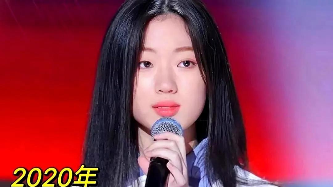 同出好声音，周深奖拿到手软，单依纯却因侵权翻车：态度决定结局