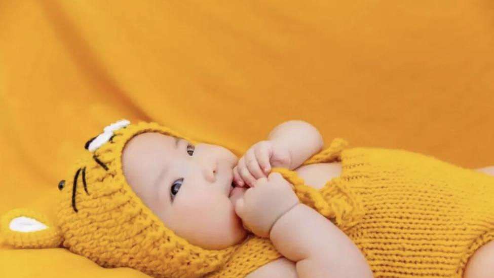 结婚将近十年，何时才迎来子女缘