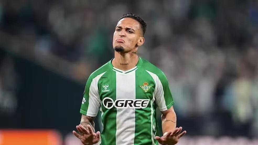 周二西甲对决，赫罗纳 VS 贝蒂斯：欧战席位关键战一触即发!