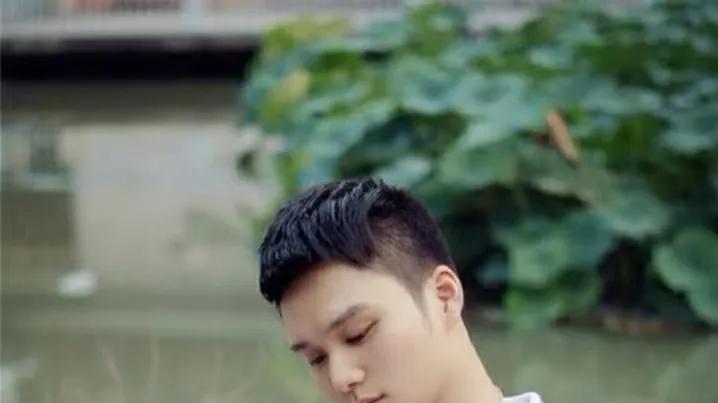 从事婚介多年，发现一个能征服多个高冷美女的男生，构成的反面案例