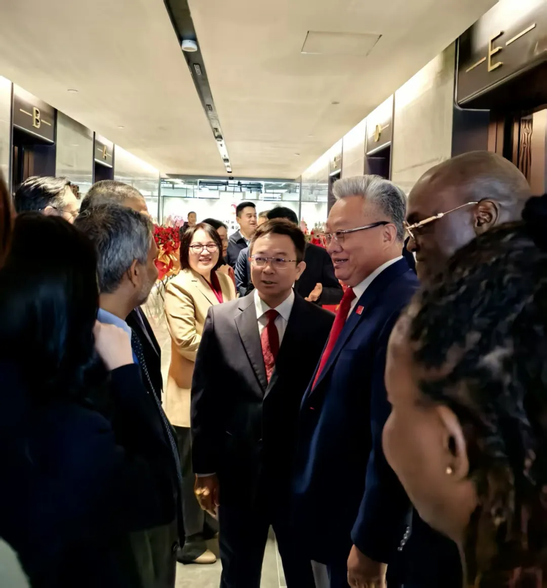 中国-马尔代夫（粤港澳大湾区）经贸合作中心在广州南沙正式启动  黄兆锦理事长出席启动仪式并致辞