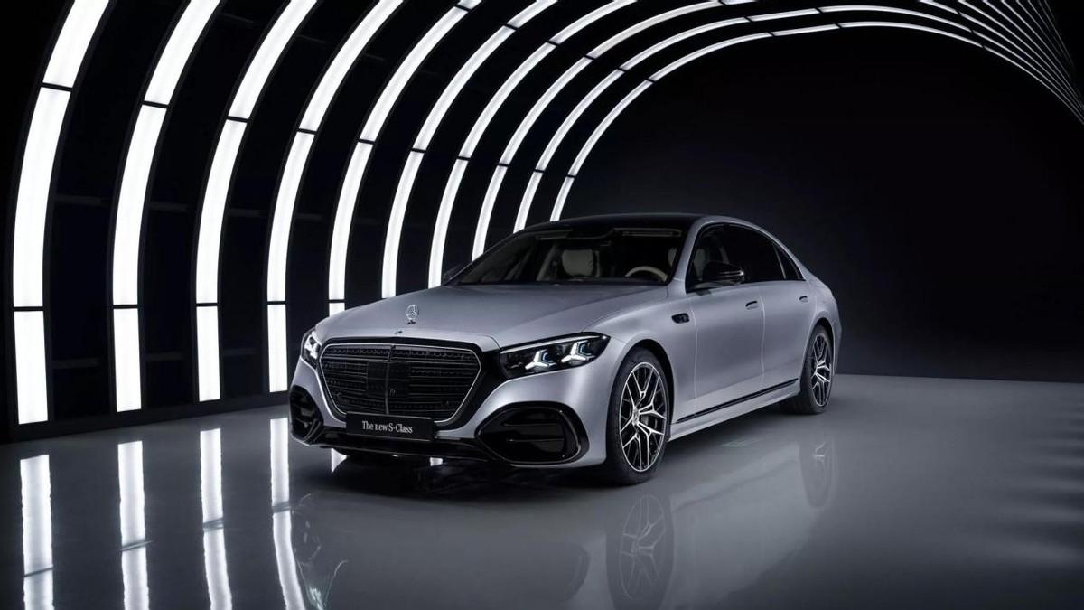 三叉星徽无处不在，新款奔驰S级还配发光立标