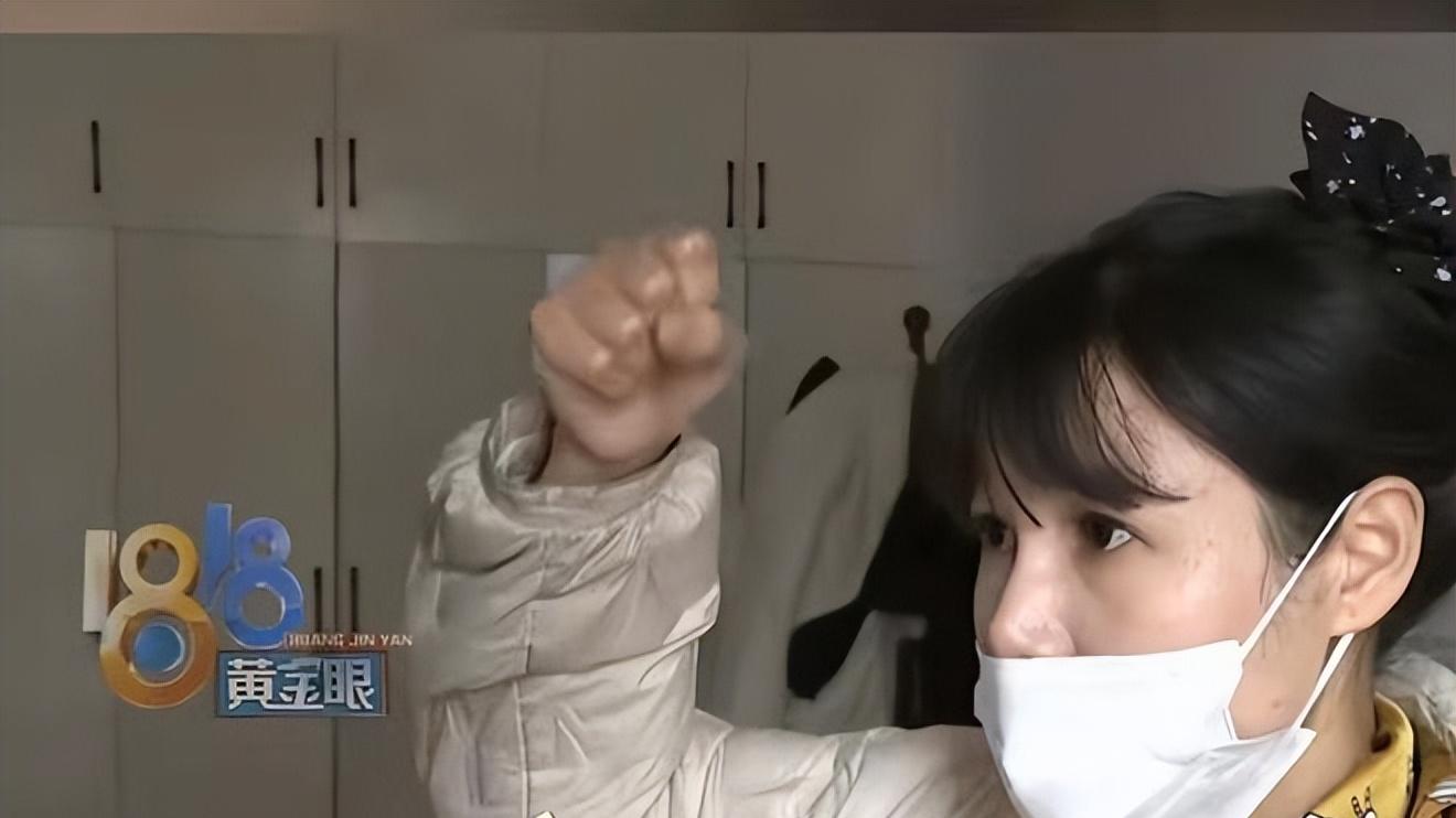 杭州女子凌晨上门按摩，怕惊醒妻子让美女在楼道里，遭暴打骨折索赔500遭拒，男子：她不正规