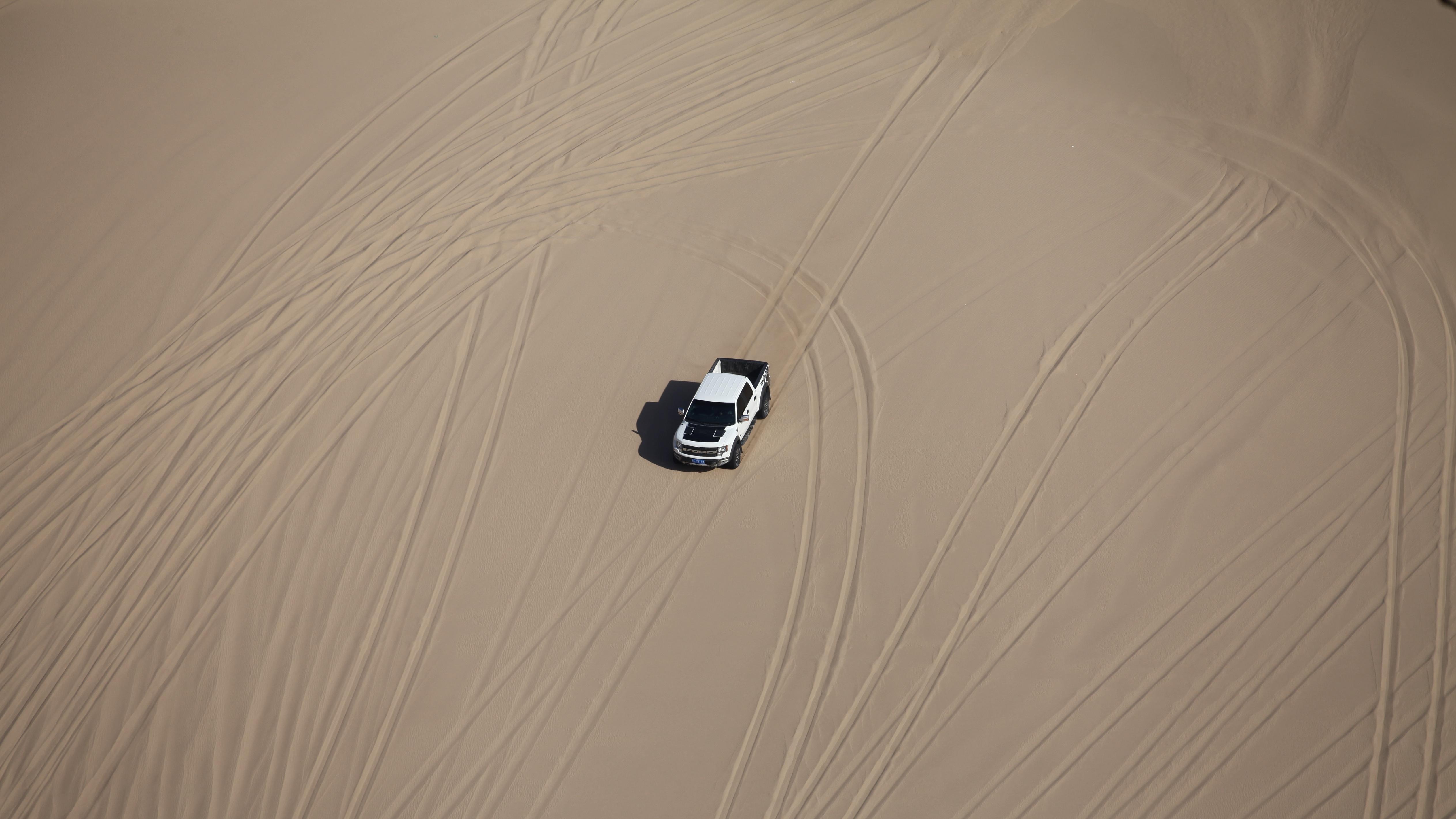 马斯克万亿身家：不是造火箭是太空开印钞机