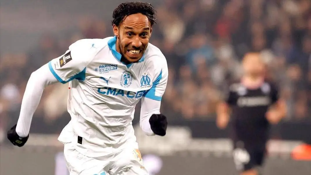 解散国家队！永久开除头牌奥巴梅扬