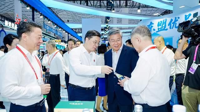 从消博会到“三月三”，一瓶茉莉鲜花水的“出圈”之旅