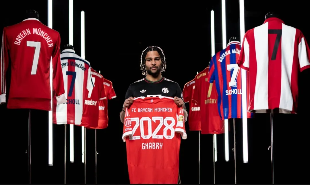 斯洛特：利物浦为范迪克离队做准备！托纳利今夏决定未来！