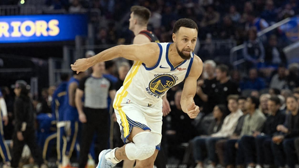 库里谈勇士角色球员：可能感受到比以往任何时候都更沉重的负担