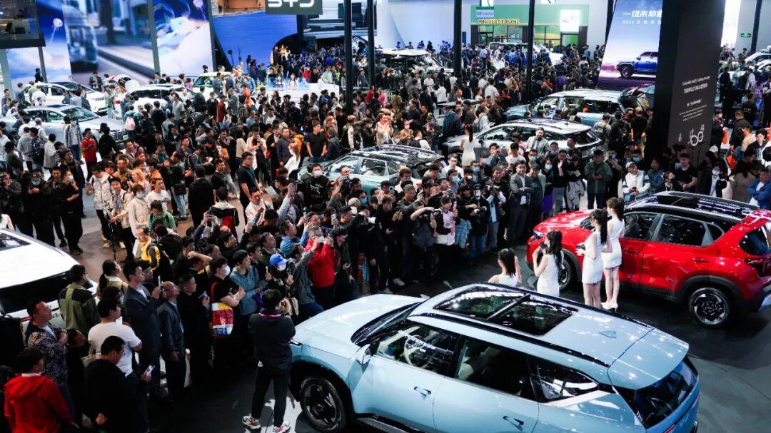 2026 北京车展，有点夸张：大家可能在买“同一台车”