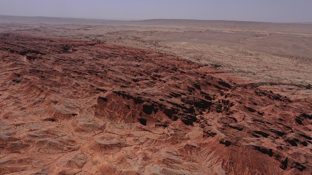 火星沙尘暴正在引发电力，重写地球的化学结构