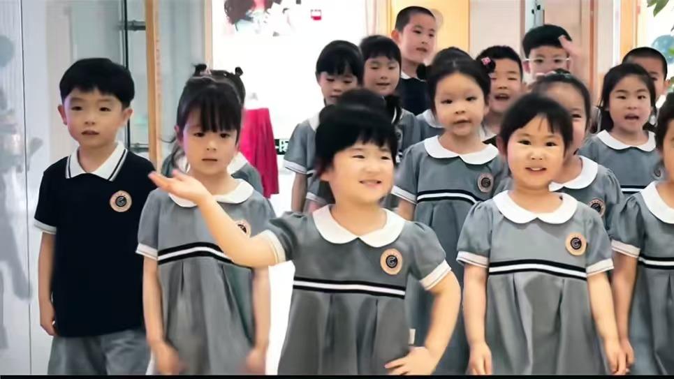 五月始教三岁娃熟稔园规，九月入园能否顺遂适应？