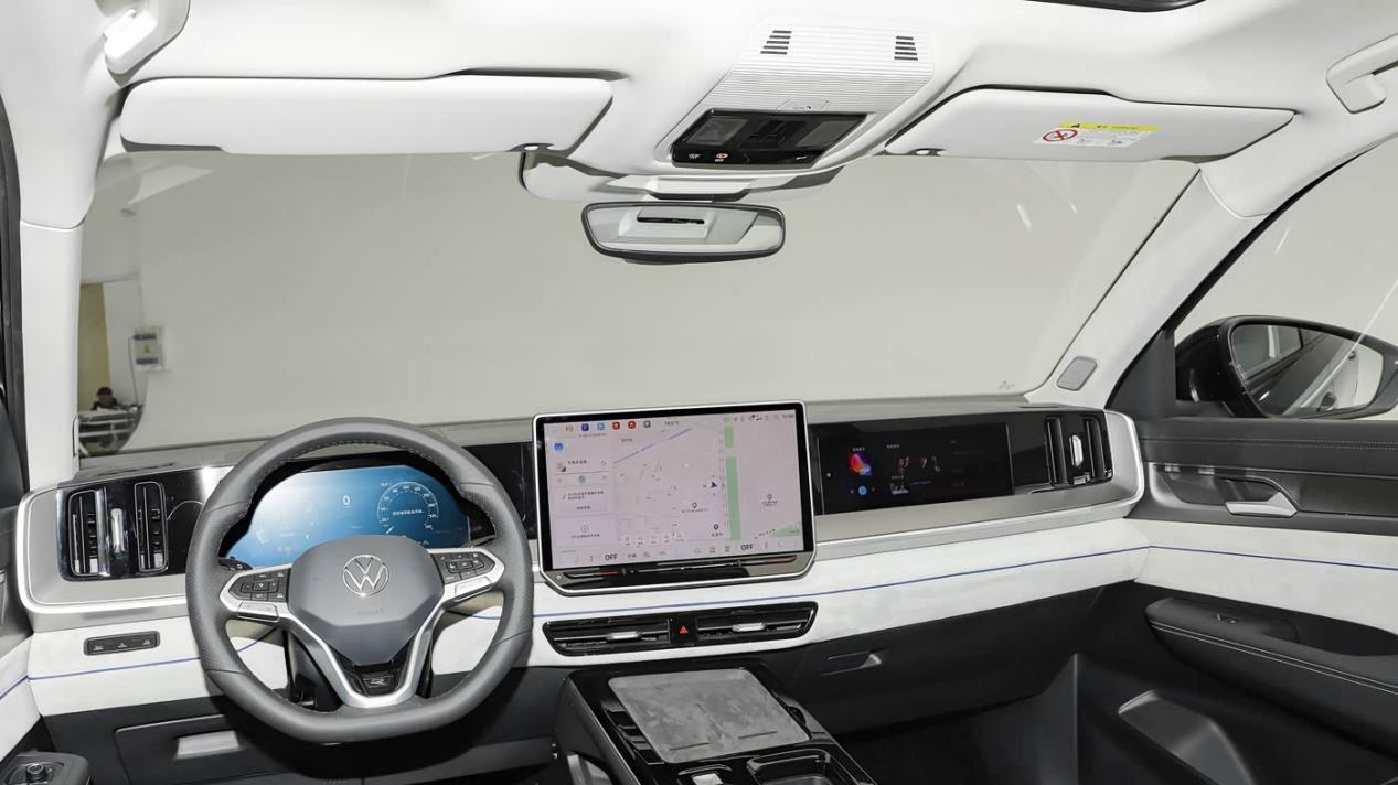 速腾S和全新揽巡来了，一汽大众还推燃油车？