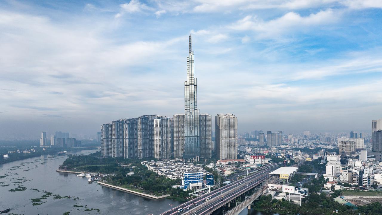 越南的“百年大饼”：2065年人均9.5万美元，是雄心还是幻觉？