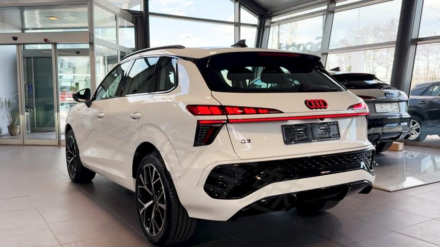 全新换代奥迪Q3，自带运动套件，造型更激进，还带1.5T插混动力