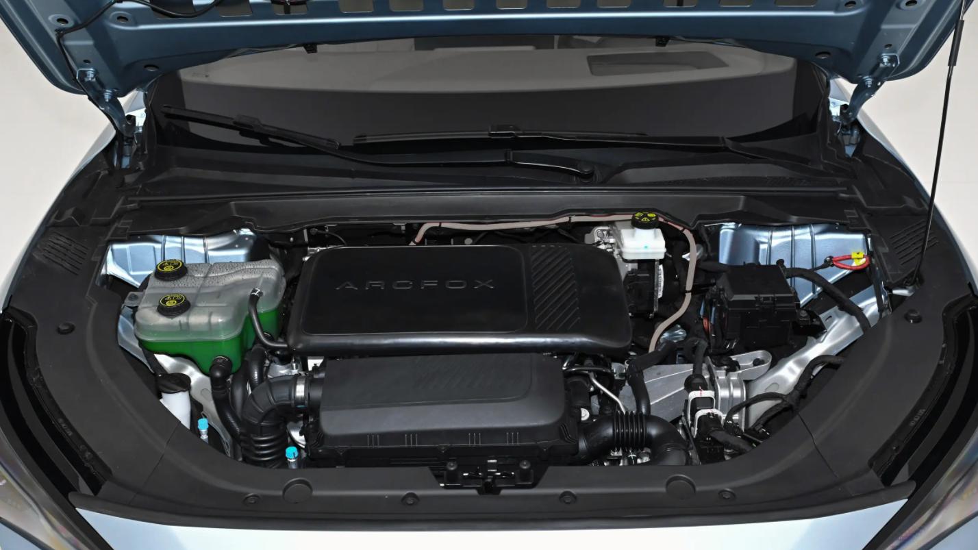 3月18日上市，全新极狐阿尔法S5抢先看，预售补贴价11.28万起