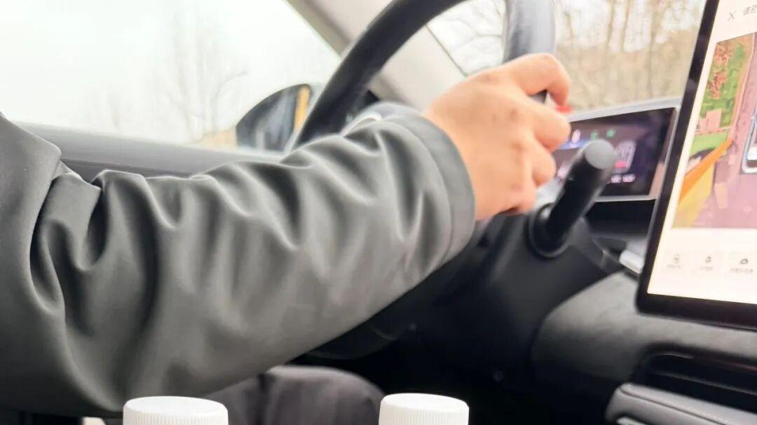 现在极氪的服务也没谁了