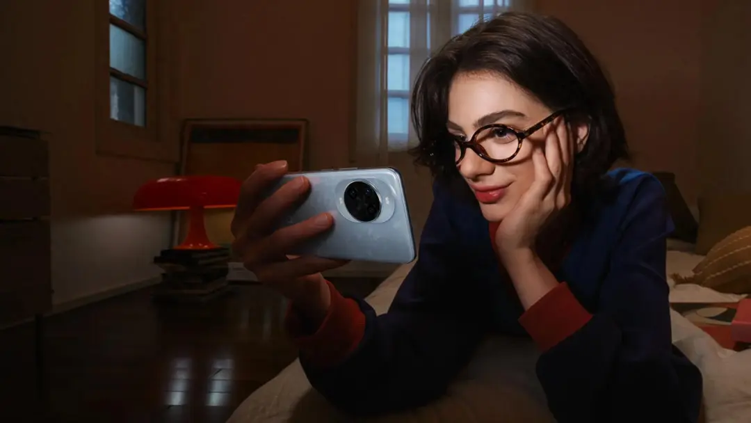 华为Nova14 Pro从3499元降至1945元，卫星通信+麒麟8020+100W快充