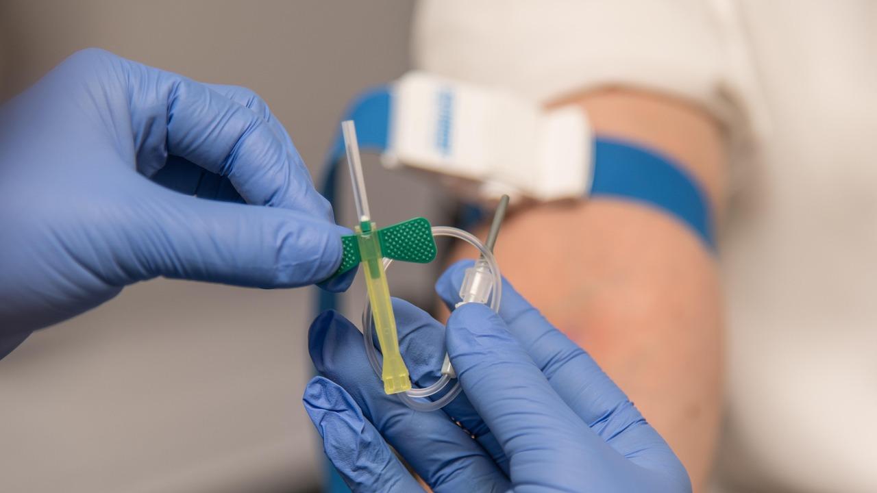 几包过期棉签，都没卖出去，为什么罚2万？