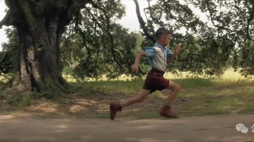 《阿甘正传》：奇迹每天都在发生