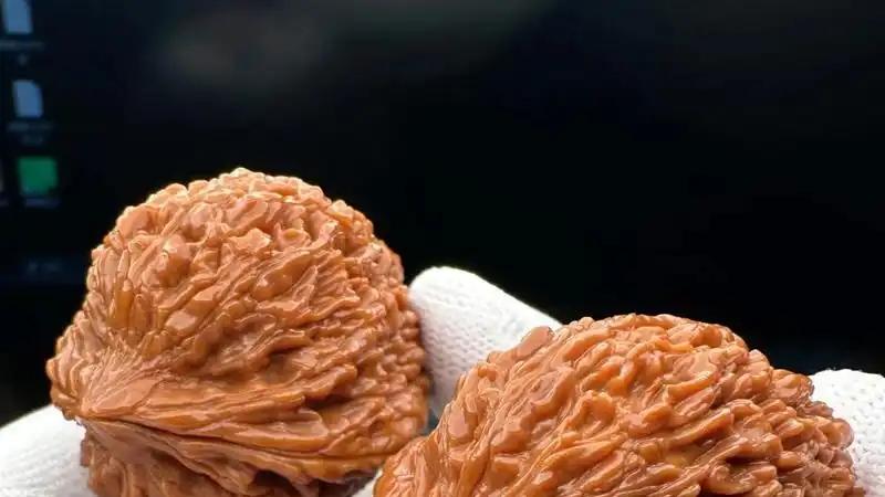 文玩该戒还得早戒？不然隔壁大爷的悲剧终将重演！