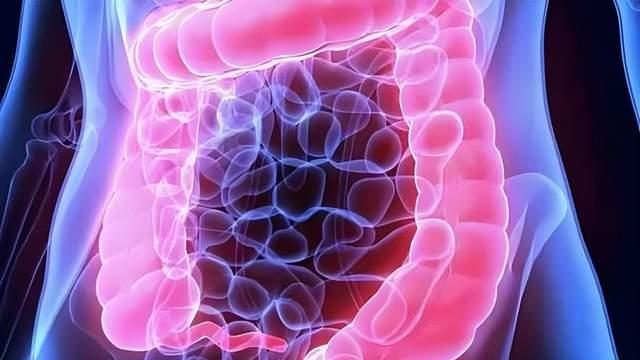 直肠癌90%的人误以为是痔疮，出现4类信号别拖了，早期筛查是关键