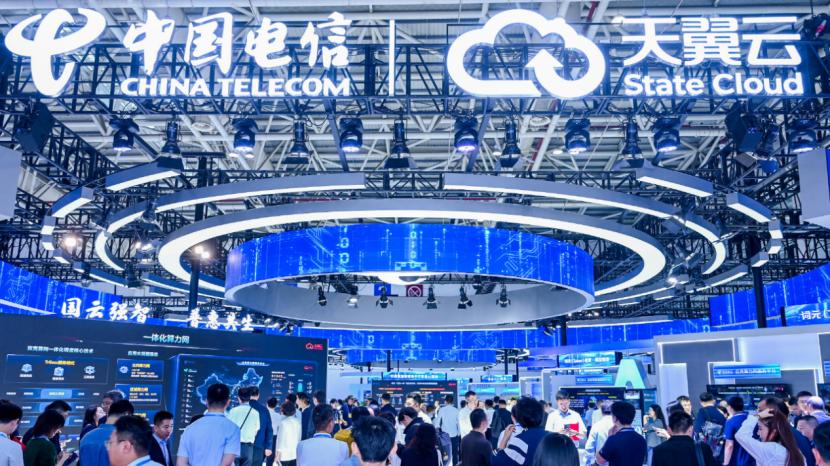 “国云+国芯+国模”：通向Token时代的中国AI基础设施新路径