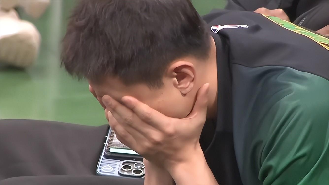 辽宁输广东，杨鸣说球员，继伟羞愧，外援拉胯！