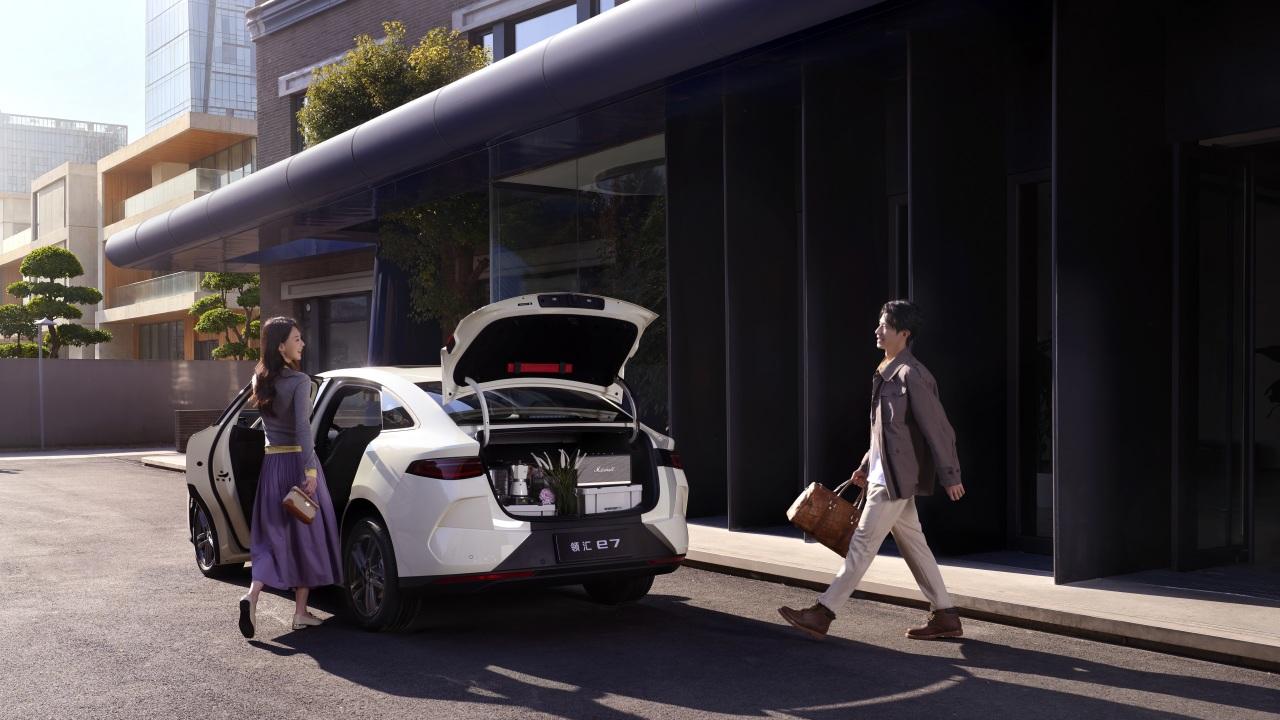 闪充技术普及至10万元车！领汇e7上市，9.58万起售