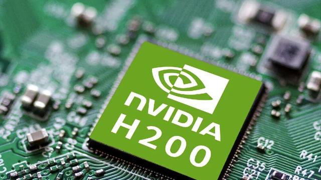 英伟达真的慌了，有一款国产GPU，超过了H200的性能