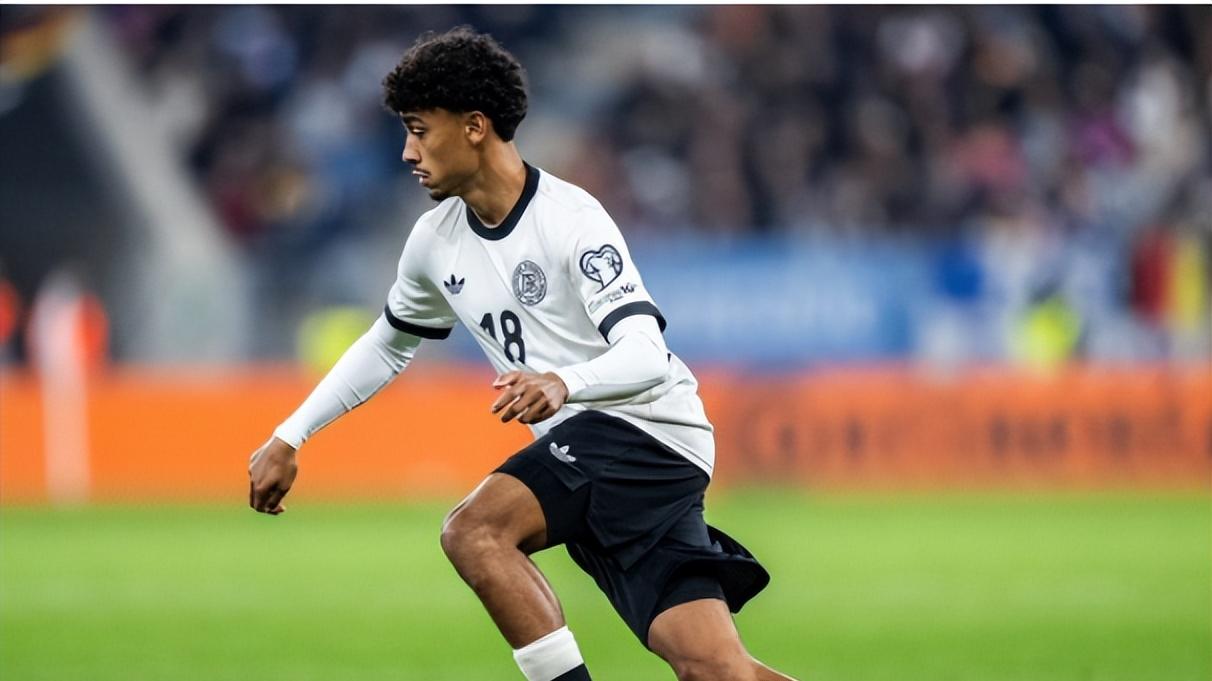 3球6助攻！22岁德国后防杀星横空出世！