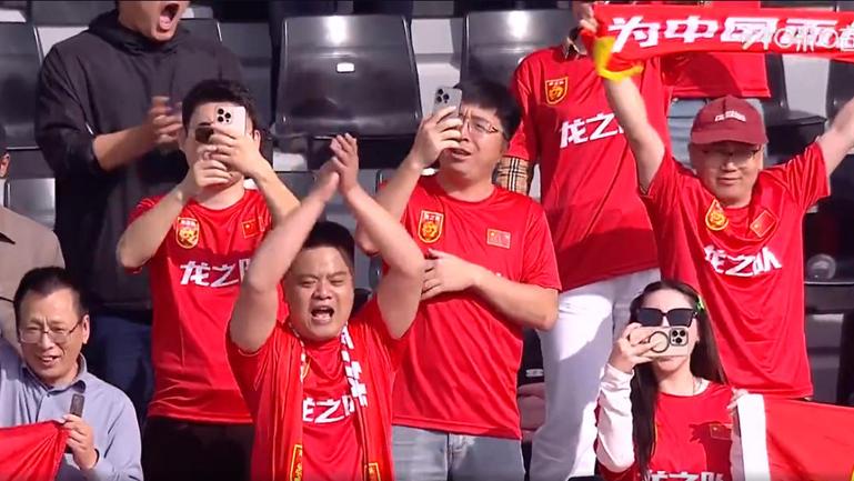 0-0！中国U23创造历史了！裁判太过分了，泰国队太脏了！李昊太神了，王钰栋运气太差了