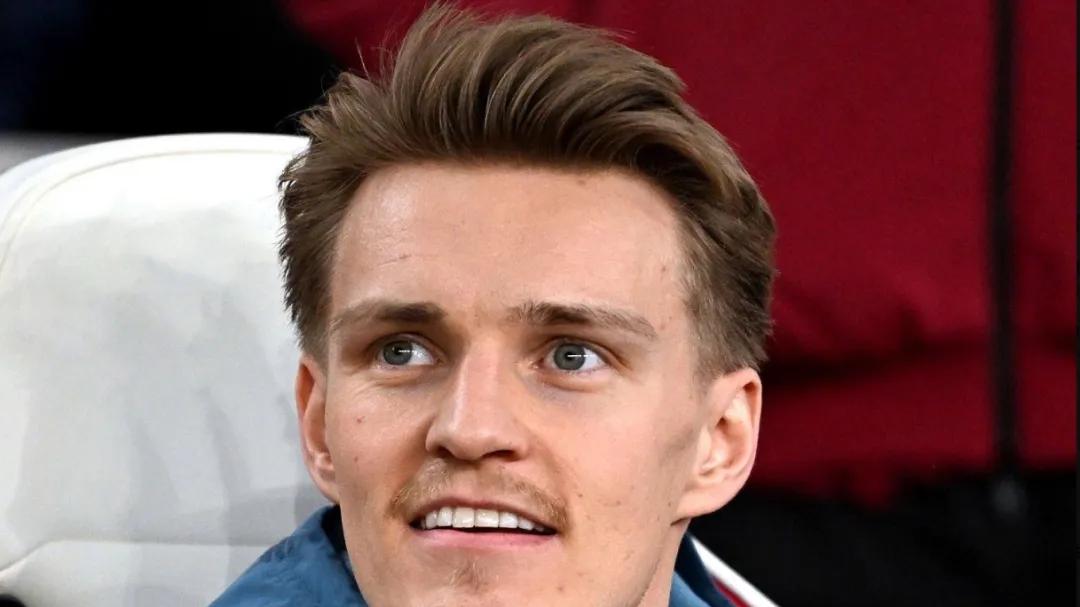 罗马诺：阿森纳尚未决定恩瓦内里未来！阿森纳球风正分化枪迷阵营