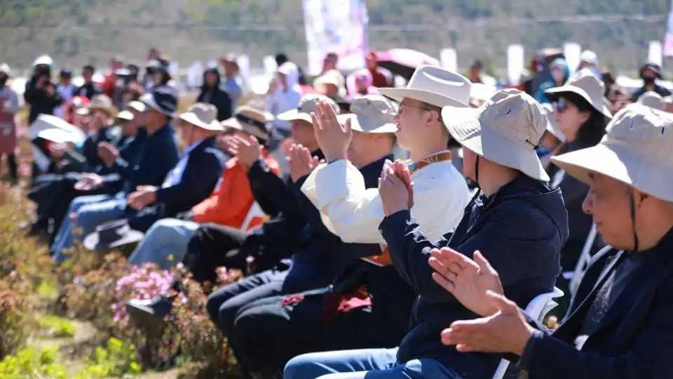 第三届世界的“香格里拉”花之旅活动成功举办 以花为媒向世界发出盛情邀请