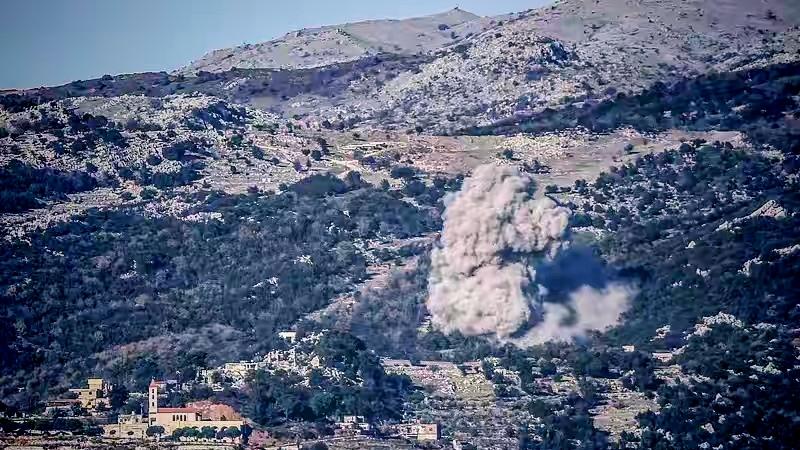 以军发话了：这两个村的居民，快走！