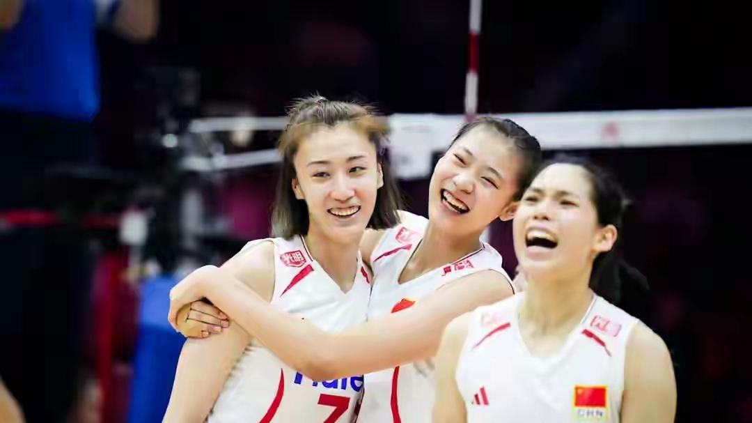 中国女排惜败加拿大虽败犹荣 整装待发迎战乌克兰力争夺胜