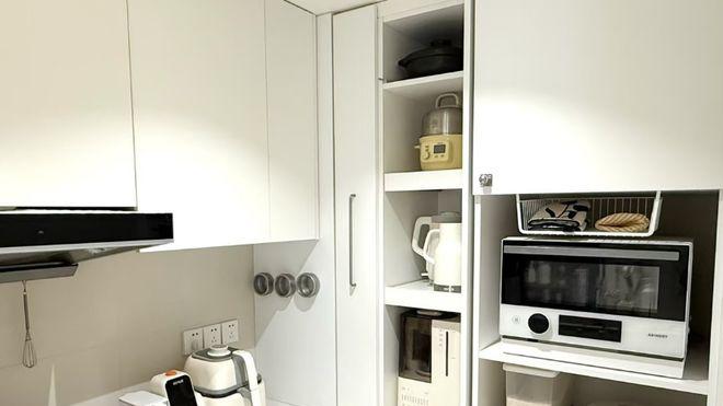 厨房小家电怎么收纳？学学年轻人的脑洞装修设计，美观实用都兼顾