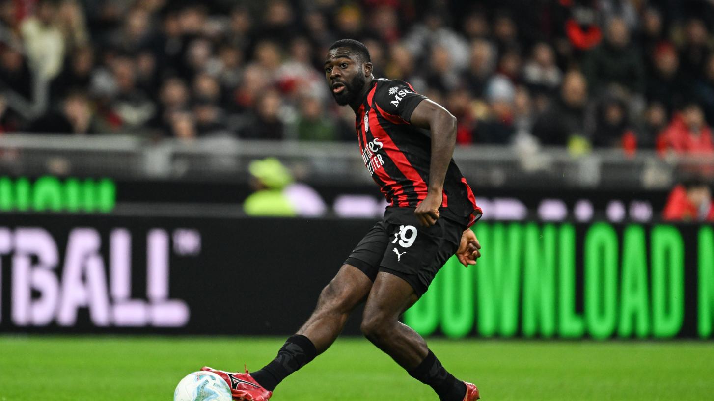 22轮不败！米兰3-0完胜博洛尼亚，恩昆库破门，拉比奥特传射建功